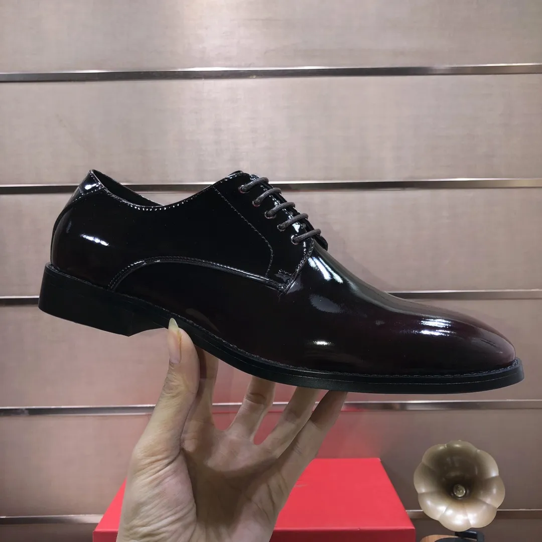 Men's shoes💰480💰[Ferragamo/Ferragamo] The latest model in the counter. Original imported high-quality cowhide with open sides + imported sheepskin lining + original luxury metal buckle + original combination outsole. Comparison without pressure. 38--45 (45 is custom-made and cannot be returned or exchanged)